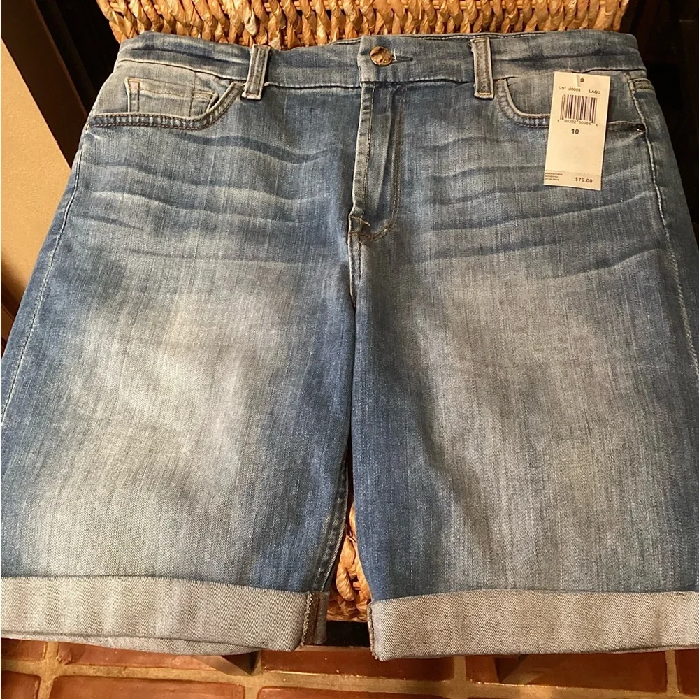 NWT JEN 7 by 7 for All mankind Shorts. Sz 10 - Picture 3 of 9